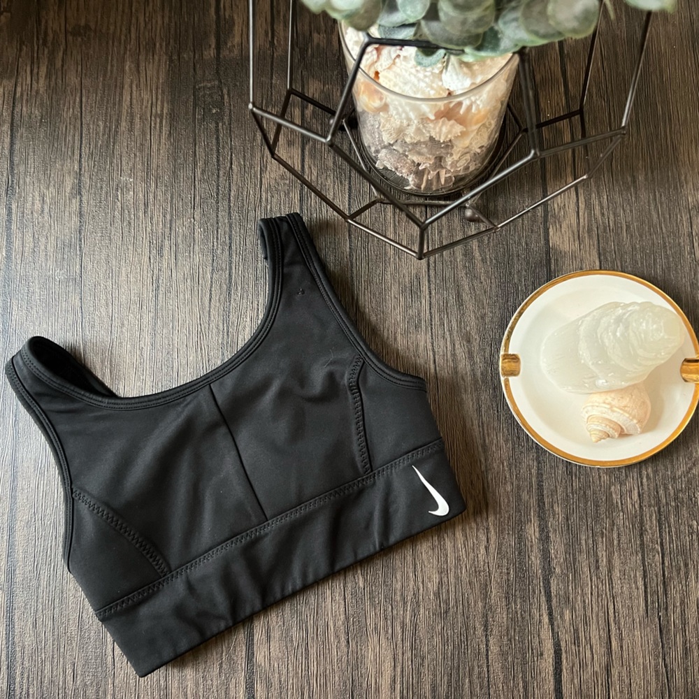 Nike sports bra XS
